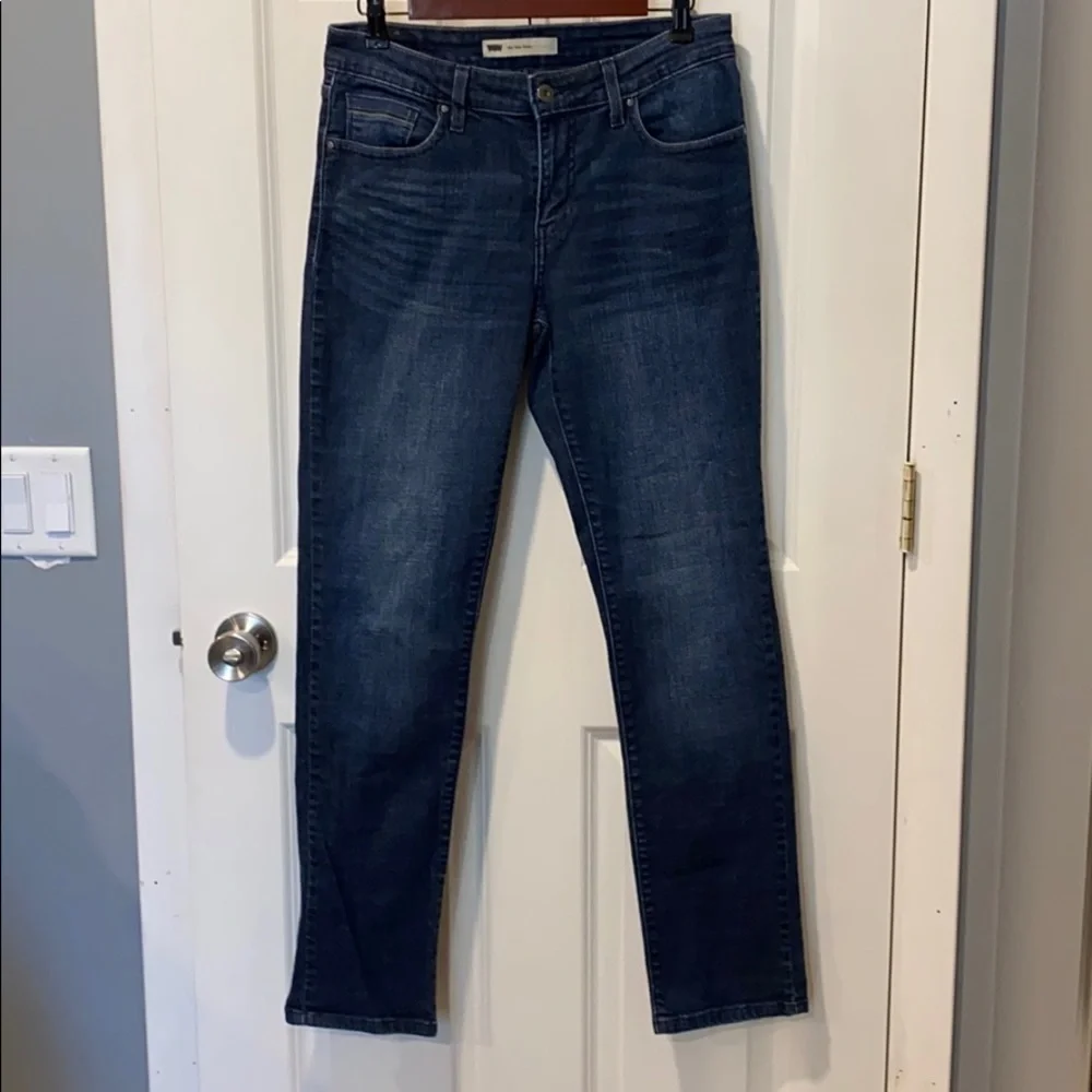 EUC Levi’s Skinny Jeans sz 8